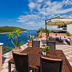 Hraste Hvar Апартаменти *