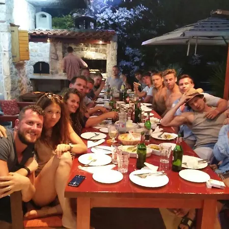 Hraste Hvar