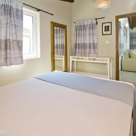 Hraste Hvar Apartman