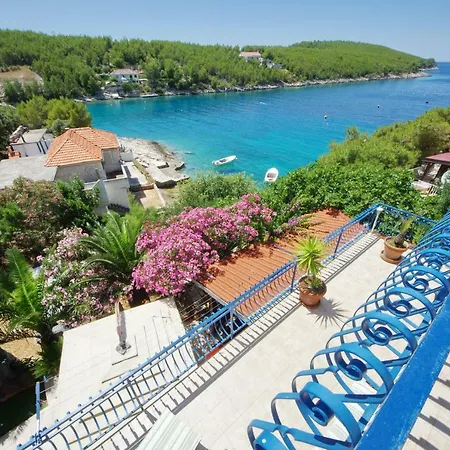 Hraste Hvar 아파트 흐바르