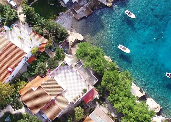 Апартаменты Hraste Hvar