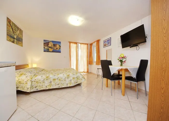 Hraste Hvar Апартаменты