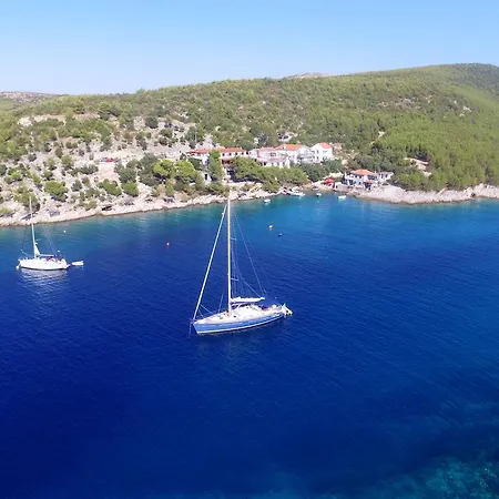 Daire Hraste Hvar Hvar Town