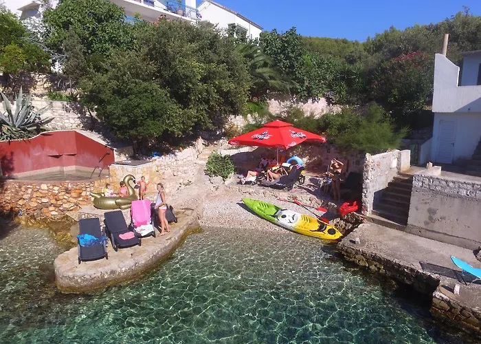 アパート Hraste Hvar *